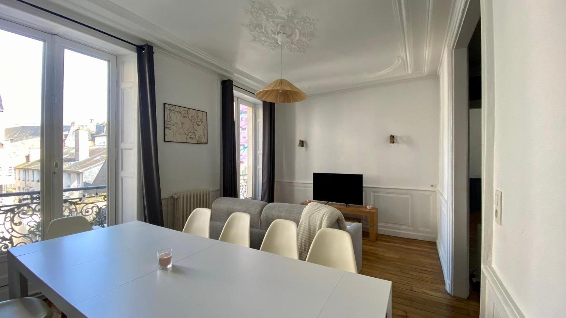 Spacieux Pour 10 Personnes Au Coeur De Rennes Esterno foto