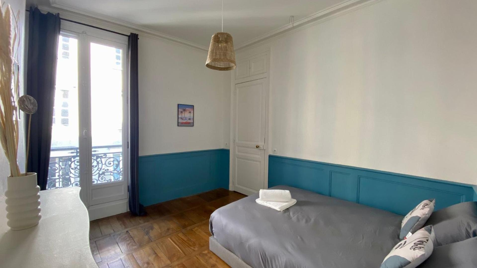 Spacieux Pour 10 Personnes Au Coeur De Rennes Esterno foto